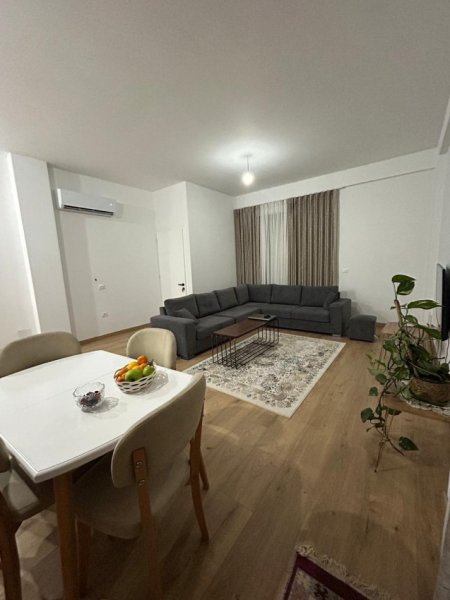Tirane, jap me qera apartament 1+1 Kati 1, 80 m² 500 € (Kodra e Derhemit , perballe me restorant Nari)