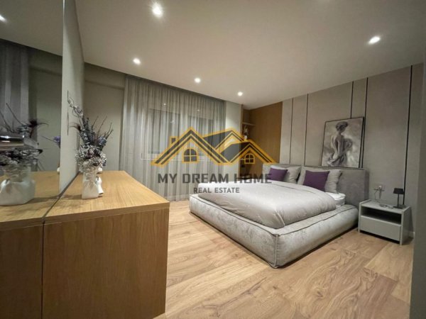 Durres, jepet me qera apartament 1+1 Kati 6, 91 m² 700 € (PLAZH)