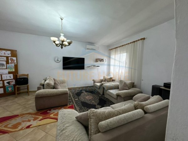 Tirane, shitet apartament 2+1 Kati 5, 85 m² 125.000 € 