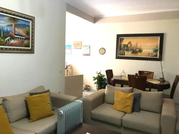 Jepet me Qera Super Apartament 1+1 Tek QSUT / Spitalet,  420 €URO