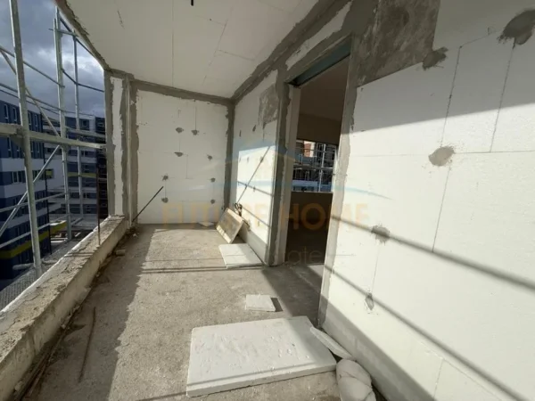 Tirane, shitet apartament 1+1 Kati 6, 78 m² 82.320 € 