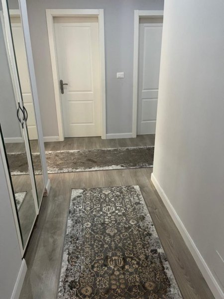 Tirane, shes apartament 3+1 Kati 3, 133 m² 250.000 € 