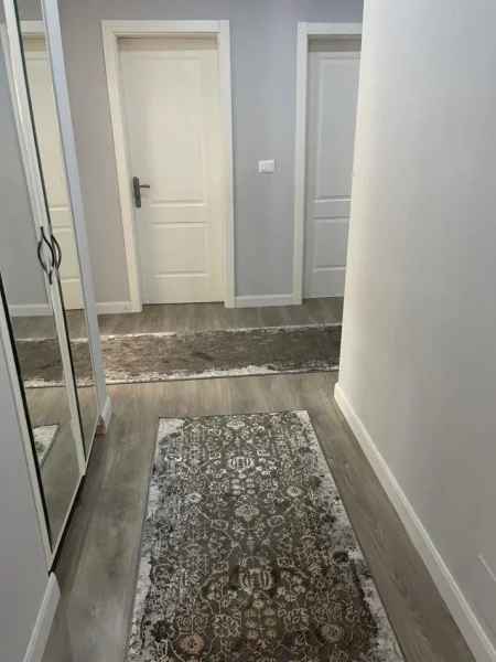 Tirane, shes apartament 3+1 Kati 3, 133 m² 250.000 € 