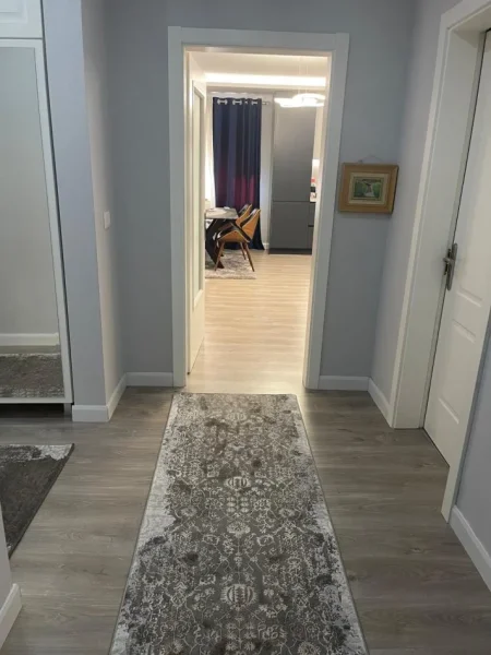 Tirane, shes apartament 3+1 Kati 3, 133 m² 250.000 € 