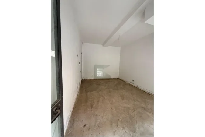 Tirane, shitet dyqan , 97 m² 165.000 € (Rr. Shyqyri Ishmi - Fusha Ali Demi, Tiranë(ID: 530171090-1420)