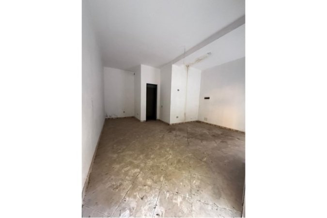 Tirane, shitet dyqan , 97 m² 165.000 € (Rr. Shyqyri Ishmi - Fusha Ali Demi, Tiranë(ID: 530171090-1420)