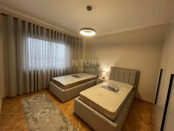 Durres, shitet apartament 2+1+Ballkon Kati 9, 88 m² 140.000 € 