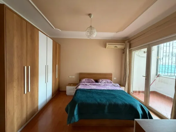 Tirane, shitet apartament 2+1 Kati 3, 122 m² 275.000 € (Kristal Center.)
