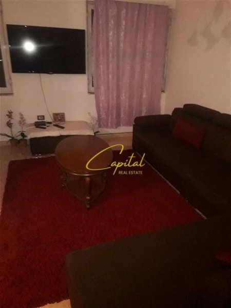 Tirane, jepet me qera apartament 2+1 Kati 6, 75 m² 420 € (YZBERISHT)