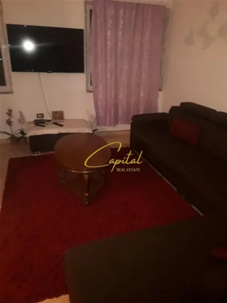 Tirane, jepet me qera apartament 2+1 Kati 6, 75 m² 420 € (YZBERISHT)