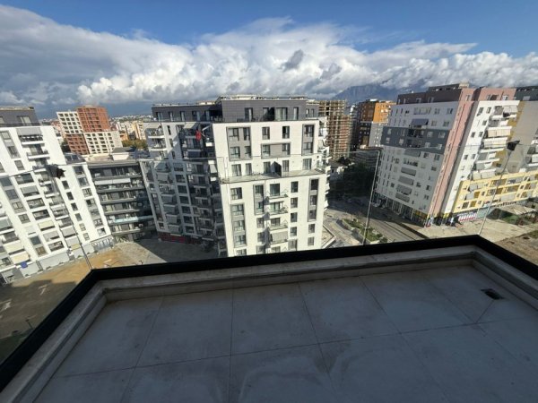 Tirane, shitet apartament 2+1 Kati 11, 91 m² 165.000 € (Ish Fusha Aviacionit)