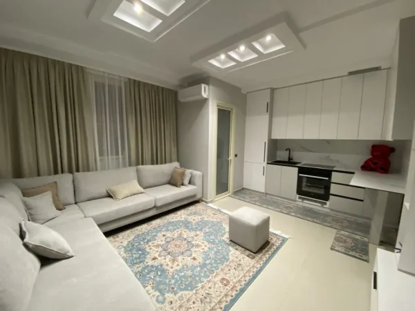 Tirane, Qera Apartament 2+1+Ballkon Kati 2, 85 m² 550 € (Rruga Siri Kodra (afer Bulevardit te Ri ))