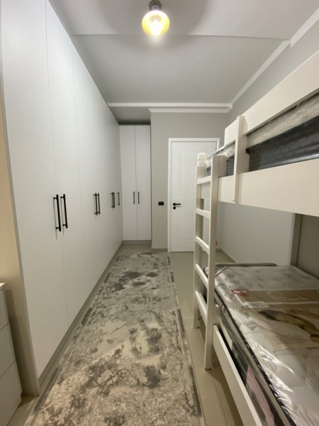 Tirane, jepet me qera apartament 2+1+Ballkon Kati 2, 85 m² 600 € (Rruga Siri Kodra (afer Bulevardit te Ri ))