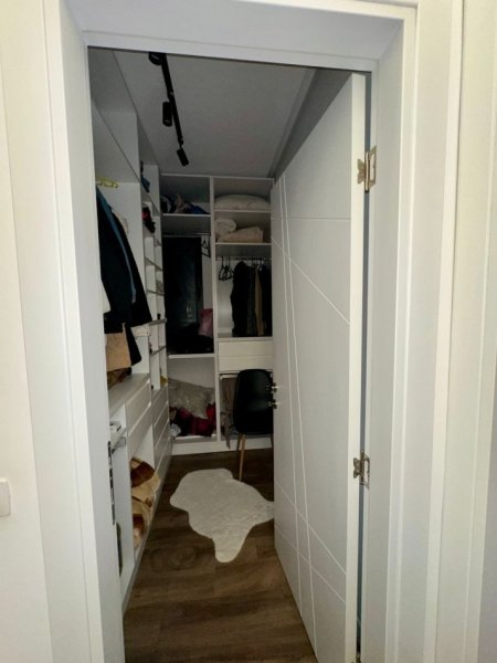 Tirane, shitet apartament 3+1 Kati 3, 123 m² 255.000 € (Fusha Aviacionit)