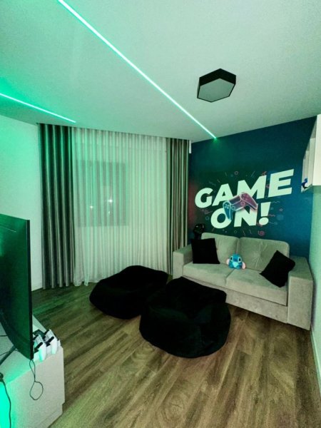 Tirane, shitet apartament 3+1 Kati 3, 123 m² 255.000 € (Fusha Aviacionit)