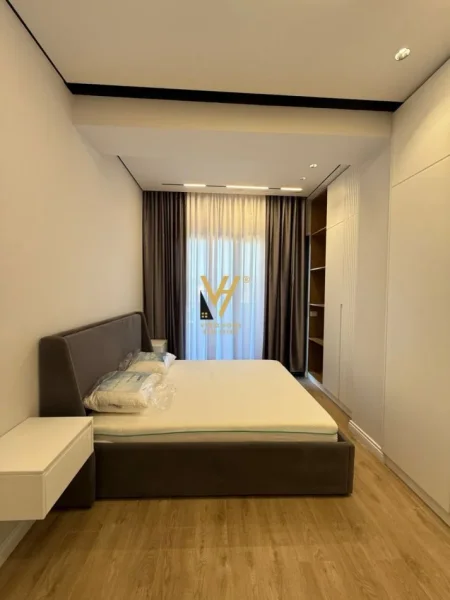 Tirane, shitet apartament 2+1+Ballkon Kati 1, 111 m² 265.000 € (LIQENI I THATE)