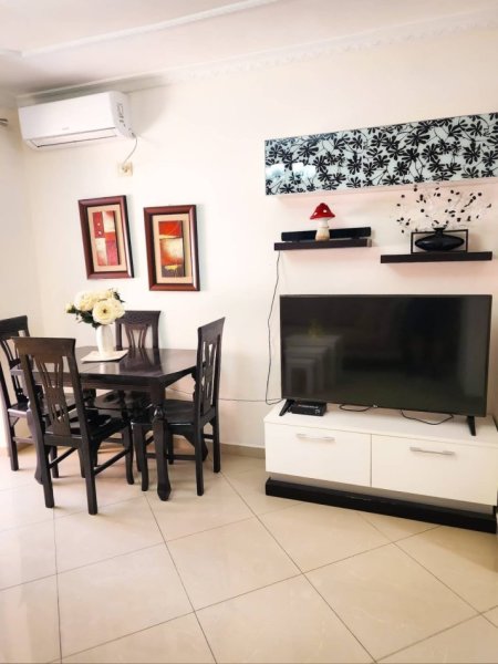 Tirane, jepet me qera apartament 3+1 Kati 2, 125 m² 900 € (Pazari i Ri)