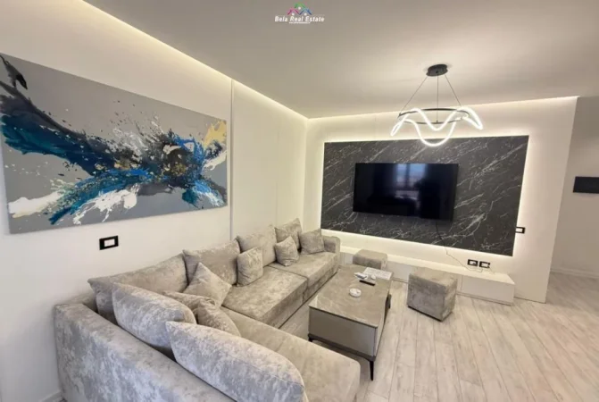 Tirane, jepet me qera apartament 3+1+Ballkon Kati 7, 120 m² 1.350 € (Rruga e Kavajes)