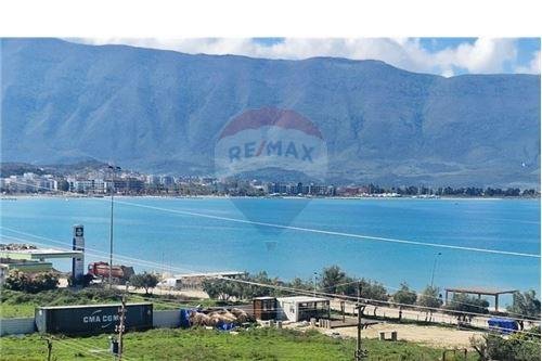 Radhime - Orikum, shitet apartament 1+1 Kati 3, 75 m² (Radhime, Vlore)