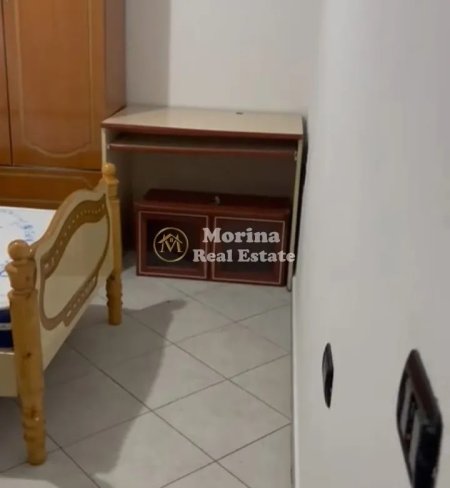 Tirane, jepet me qera apartament 1+1 Kati 2, 72 m² 400 € (Myslym Shyri)