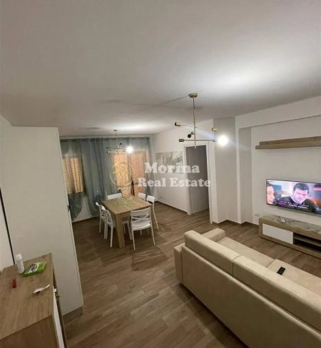 Tirane, jepet me qera apartament 2+1 Kati 2, 110 m² 1.100 € (Liqeni Artificial)