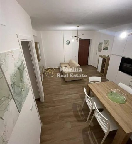 Tirane, jepet me qera apartament 2+1 Kati 2, 110 m² 1.100 € (Liqeni Artificial)
