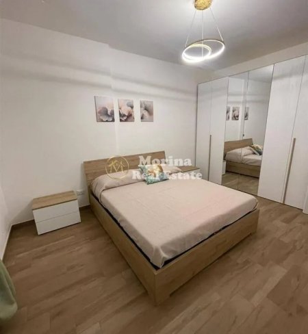 Tirane, jepet me qera apartament 2+1 Kati 2, 110 m² 1.100 € (Liqeni Artificial)