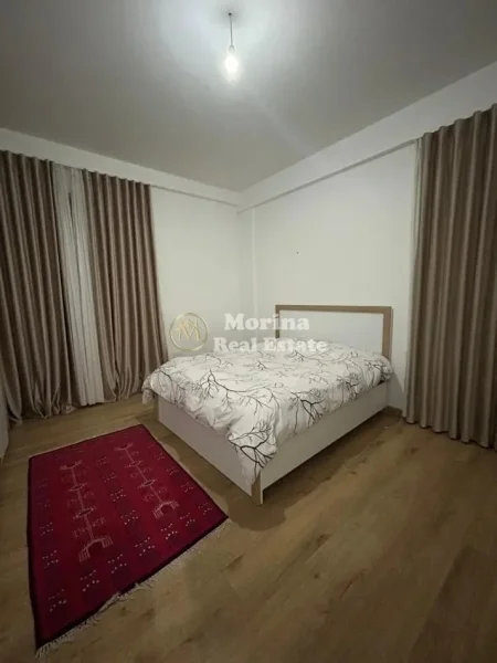 Tirane, jepet me qera Vile 1+1+Ballkon Kati 1, 80 m² 500 € (Teg)