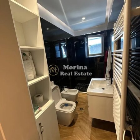 Tirane, jepet me qera apartament 2+1 Kati 4, 100 m² 600 € (Shkoze)