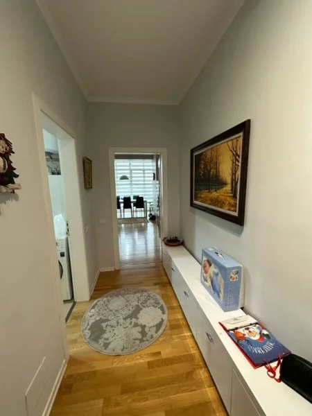 Tirane, jepet me qera apartament 2+1+Ballkon Kati 6, 120 m² 900 € (Kopshti Zoologjik)