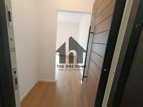 Tirane, shitet apartament 1+1+Ballkon Kati 7, 47 m² 102.000 € (Don Bosko)