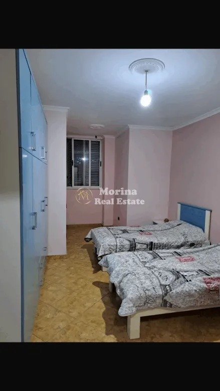 Tirane, jepet me qera shtepi 2+1 Kati 2, 85 m² 350 € (Kamez)