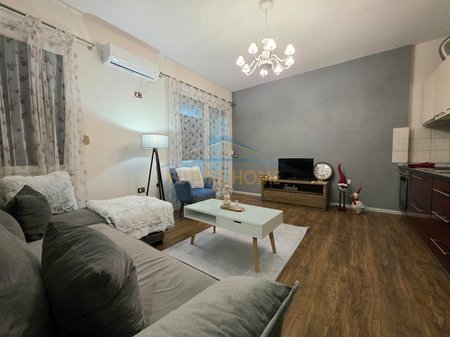 Tirane, shitet apartament 3+1 Kati 3, 166 m² 174.000 € 