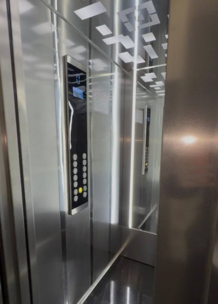 Durres, shes 3+1+Ballkon Kati 6, 116 m² (VILA ZOGUT 0692039456)