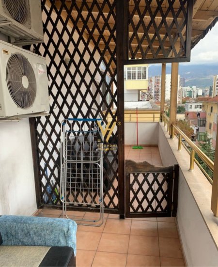 Tirane, jepet me qera apartament 2+1+Ballkon Kati 5, 90 m² 500 € (DON BOSKO)