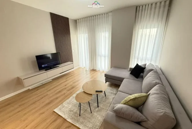 Tirane, jepet me qera apartament 1+1+Ballkon Kati 10, 70 m² 700 € (Rruga Hysni Gerbolli)