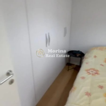Tirane, jepet me qera apartament 1+1 Kati 10, 50 m² 450 € (Rruga 5 Maji)
