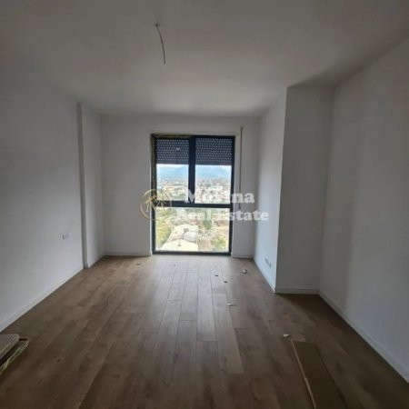 Tirane, jepet me qera apartament 2+1 Kati 8, 71 m² 400 € (Casa Italia)