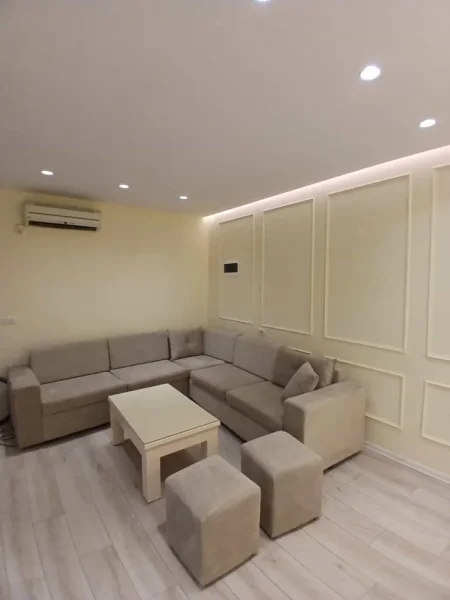 Tirane, jepet me qera Vile 2+1 Kati 3, 110 m² 700 € (21 Dhjetori)