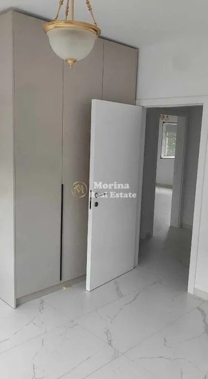 Tirane, jepet me qera apartament 2+1 Kati 3, 75 m² 530 € (21 Dhjetori)