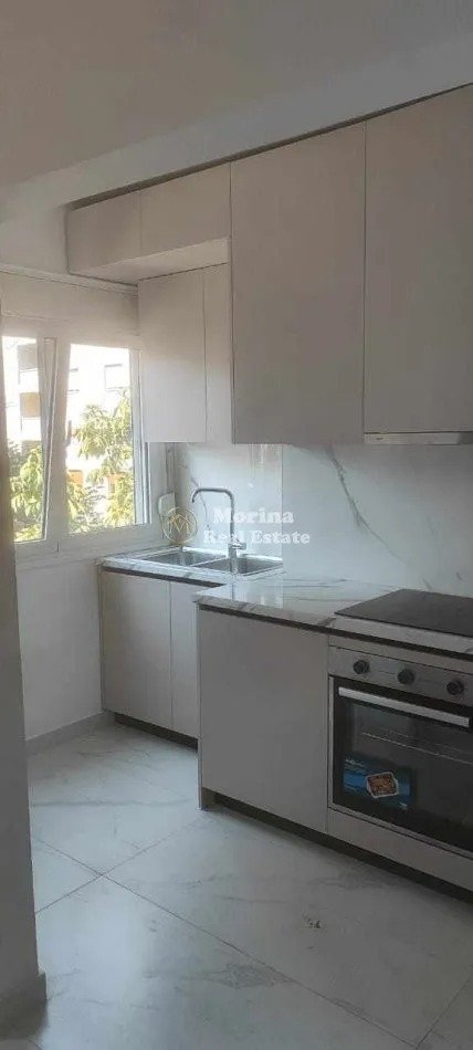 Tirane, jepet me qera apartament 2+1 Kati 3, 75 m² 530 € (21 Dhjetori)