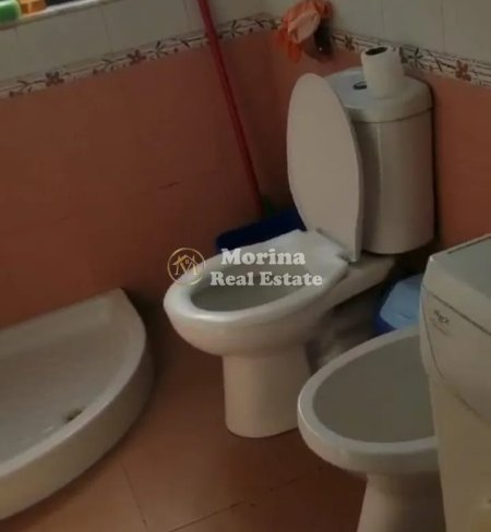 Tirane, jepet me qera apartament 2+1 Kati 4, 85 m² 400 € (Rruga 5 Maji)