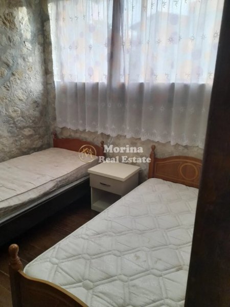 Tirane, jepet me qera shtepi 1+1 Kati 1, 55 m² 250 € (Qytet Studenti)