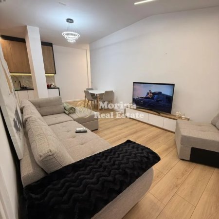 Tirane, shitet apartament 1+1 Kati 7, 56 m² 110.000 € (Don Bosko)