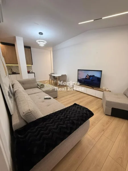 Tirane, shitet apartament 1+1 Kati 7, 56 m² 110.000 € (Don Bosko)