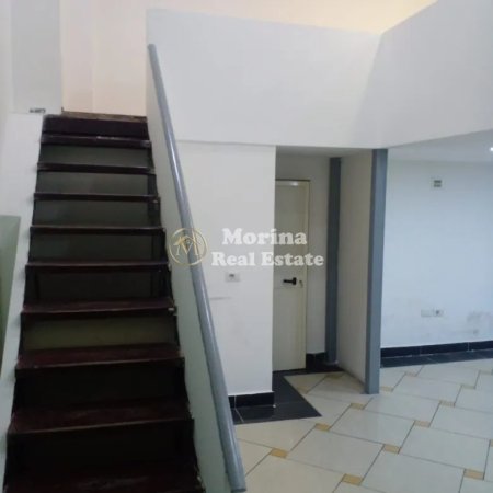 Tirane, jepet me qera ambjent biznesi Kati 2, 60 m² 550 € (Rruga e Barrikadave)