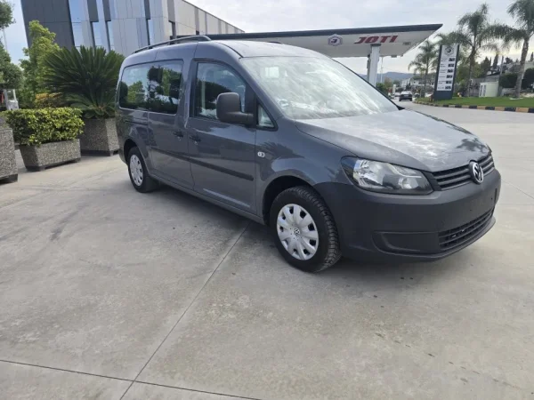 Fier, shes VW Caddy 1.6 TDI Max Klima Nafte, gri e erret manuale Klima 200.000 km 7900 €