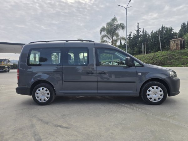 Fier, shes VW Caddy 1.6 TDI Max Klima Nafte, gri e erret manuale Klima 200.000 km 8.200 €