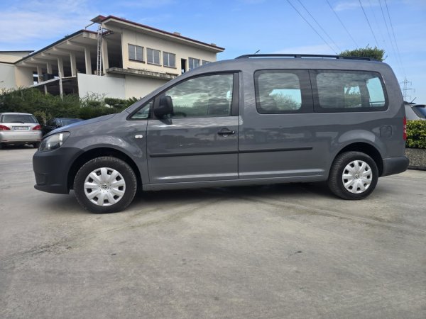 Fier, shes VW Caddy 1.6 TDI Max Klima Nafte, gri e erret manuale Klima 200.000 km 8.200 €