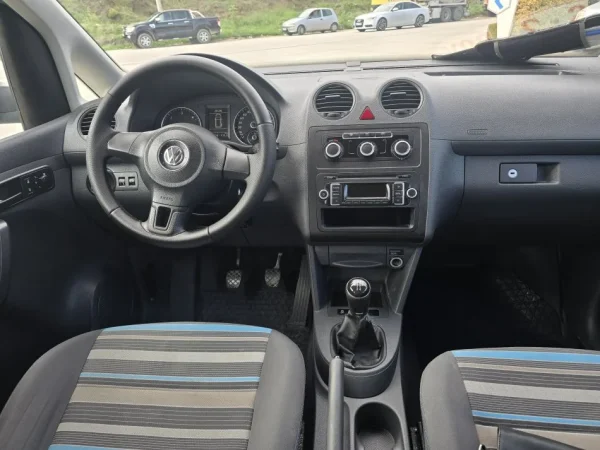 Fier, shes VW Caddy 1.6 TDI Max Klima Nafte, gri e erret manuale Klima 200.000 km 7900 €